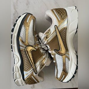 Nike White and Gold Mesh Athletic Sneakers